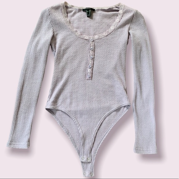 DISCONTINUED Lavender Lace Forever 21 Long Sleeve Henley Bodysuit - Picture 2 of 5